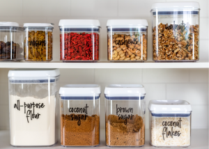 http://www.diyannihomes.com/blog/wp-content/uploads/2023/01/Labeling-Pantry-Items-300x214.png