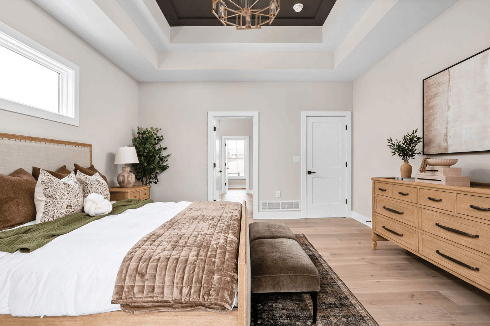 ranch home primary suite